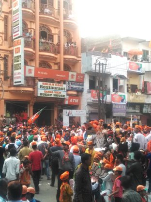 The Tiger In His Den: Modi Roadshow Floors Varanasi