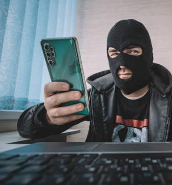 Your Phone Is Stolen. What Can the Thief Access?